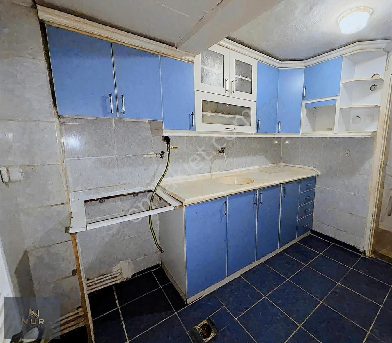 Kızılay Mahallesinde 1+1 Kiralık Daire - Görsel 2