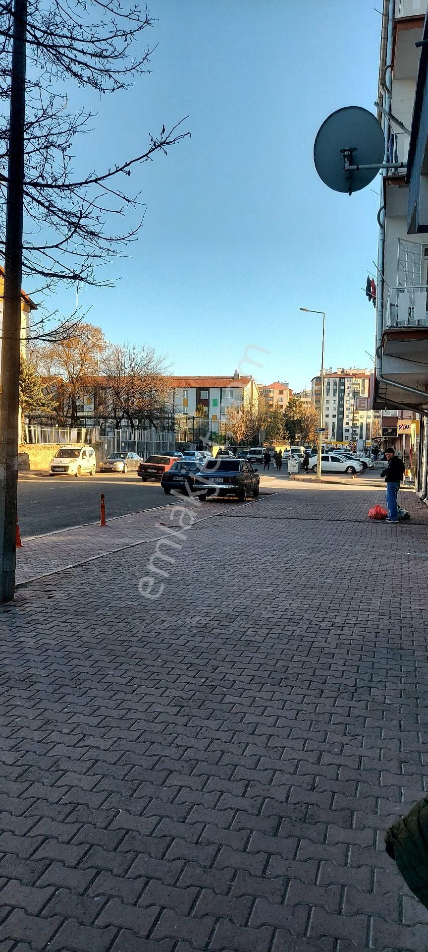 Lokasyonu Güzel Satılık Dukkan - Görsel 5