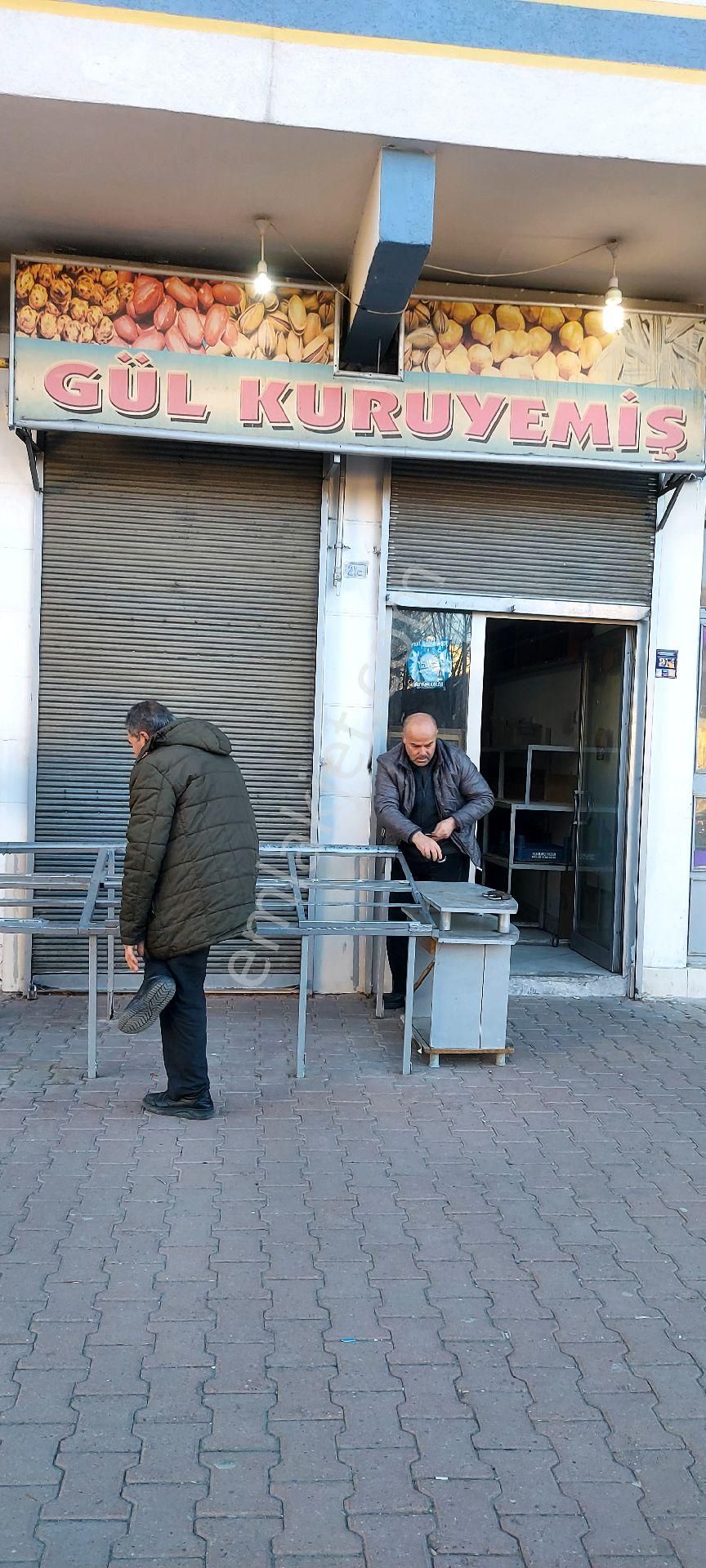 Lokasyonu Güzel Satılık Dukkan - Görsel 7
