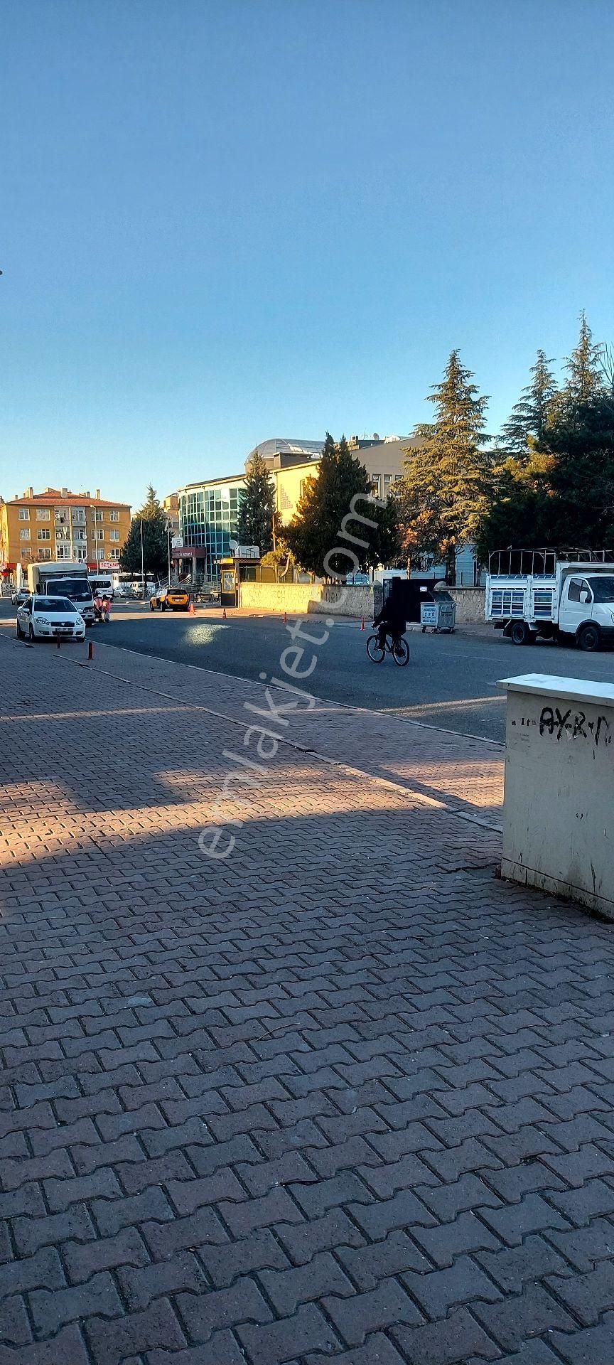 Lokasyonu Güzel Satılık Dukkan - Görsel 6