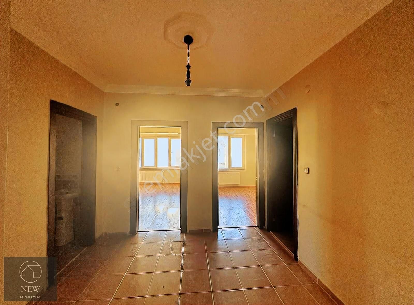 New Emlak'tan Adliye Dibinde Kiralık Geniş3+1her Katta Tek Daire - Görsel 11