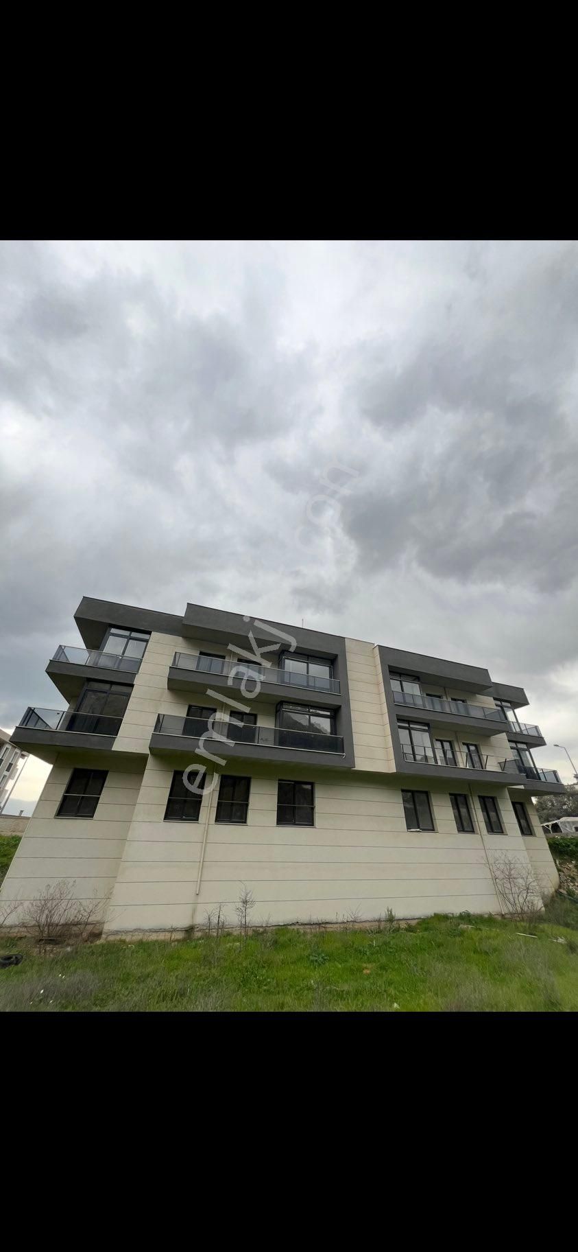 Bayındır Demircilik Mahallesi’nde Uygun Fiyatlı 3+1 Zemin Kat Daire – Tapu Hazır - Görsel 4