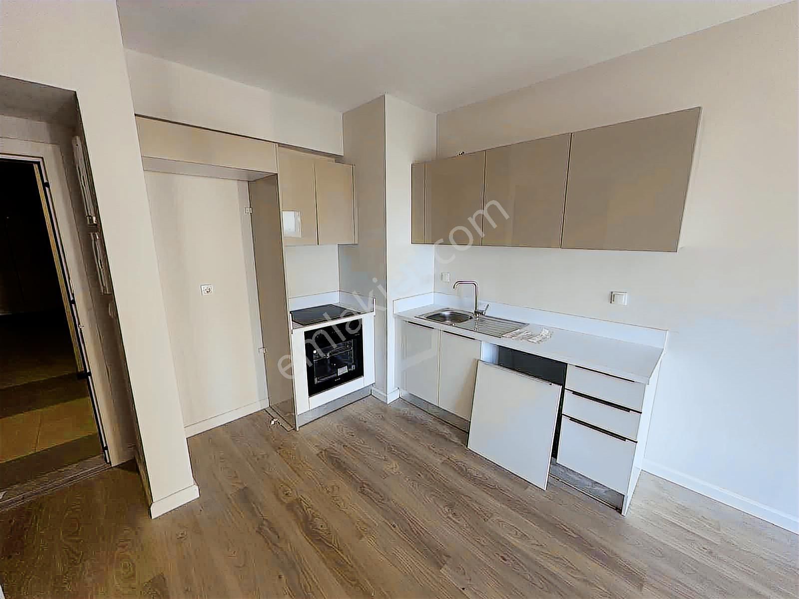 Sur Yapıda Katta İçi Boş Deniz Manzaralı F Parsel 1+1 Daire - Görsel 4