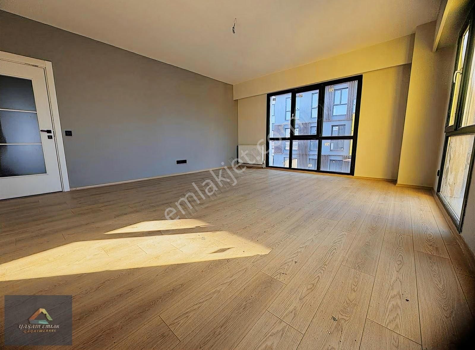 Optimum Yenişehirde Metroya Yakın Konumda Kiralık 4.5+1 Daire - Görsel 26