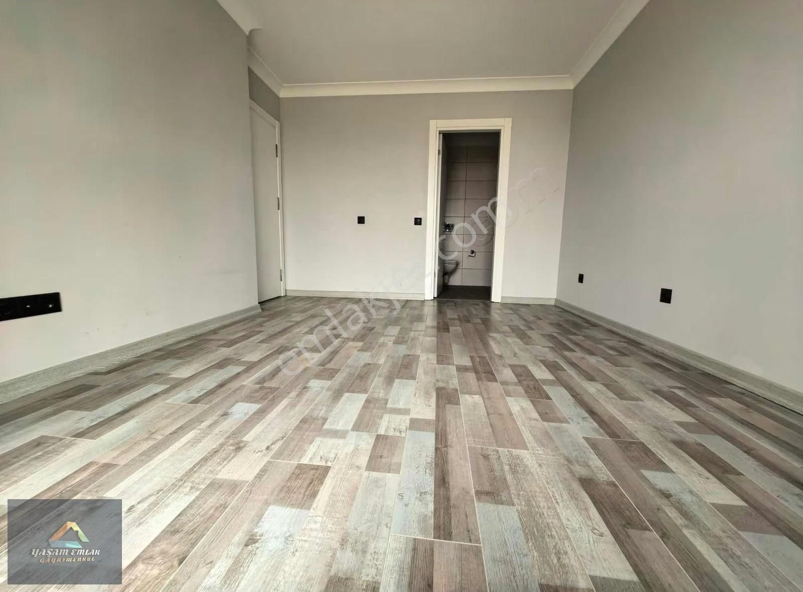 Pendik Yenişehir Optimum Gardens Sitesi 2+1 Ebeveyn Banyolu Dair - Görsel 9