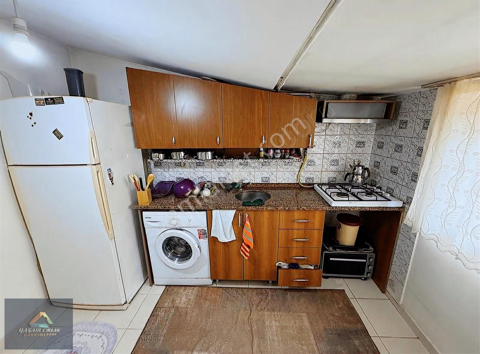 Yaşam'dan Safa Caddesine Yakın 1+1 Kiralık Eşyalı Daire - Görsel 17