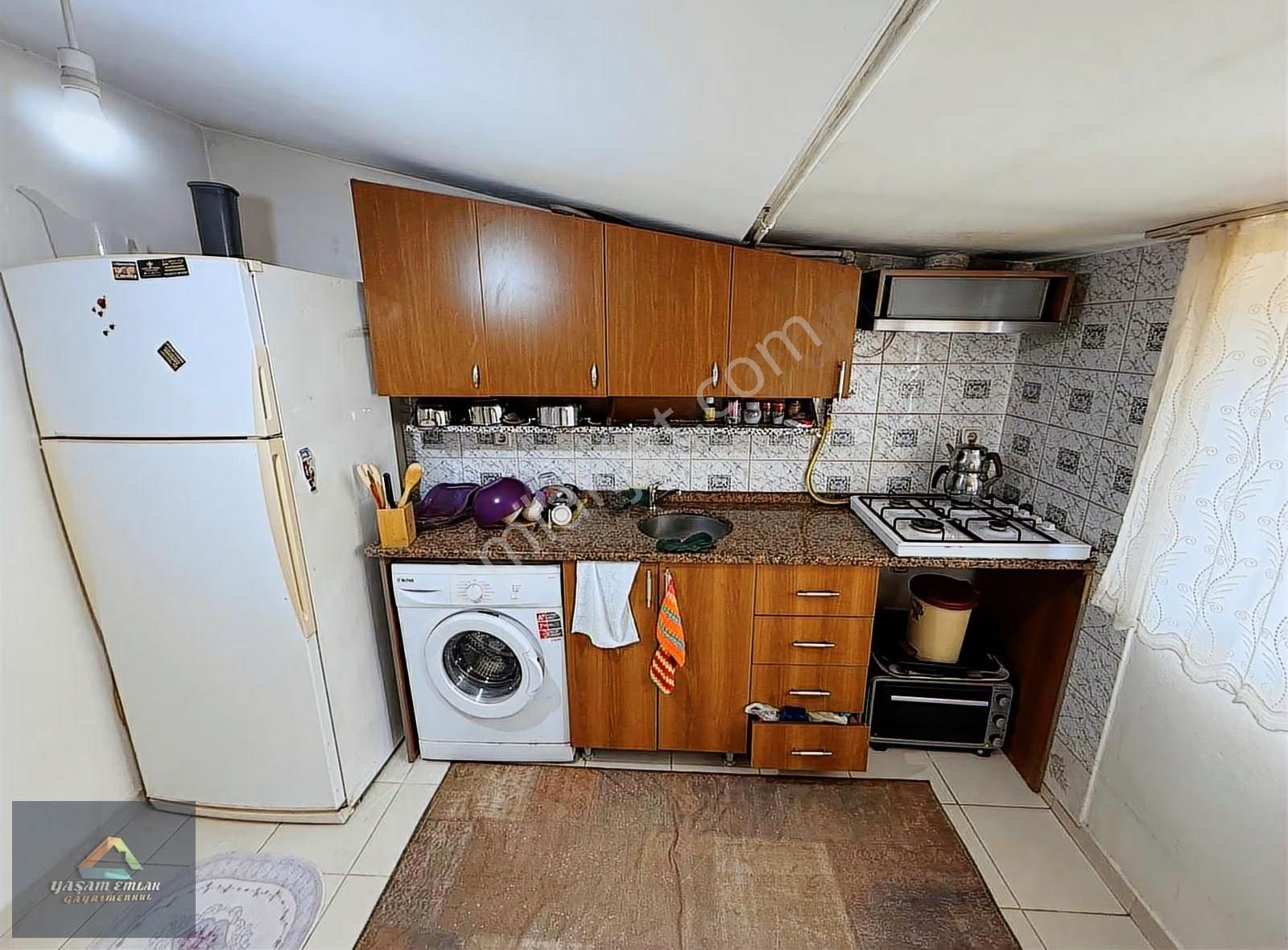 Yaşam'dan Safa Caddesine Yakın 1+1 Kiralık Eşyalı Daire - Görsel 13