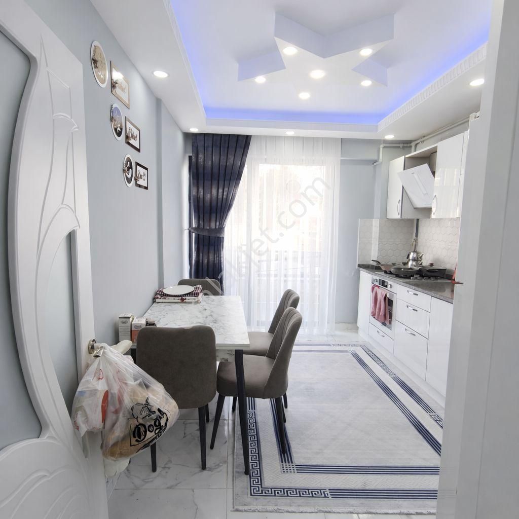 Yeni Binada Ön Cephe Satılık - Görsel 4