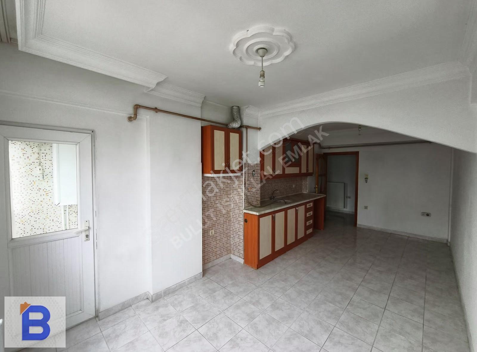 Bulut Emlak'tan Atakum Türkiş Merkezi Konumda 2+1 Kiralık Daire - Görsel 8