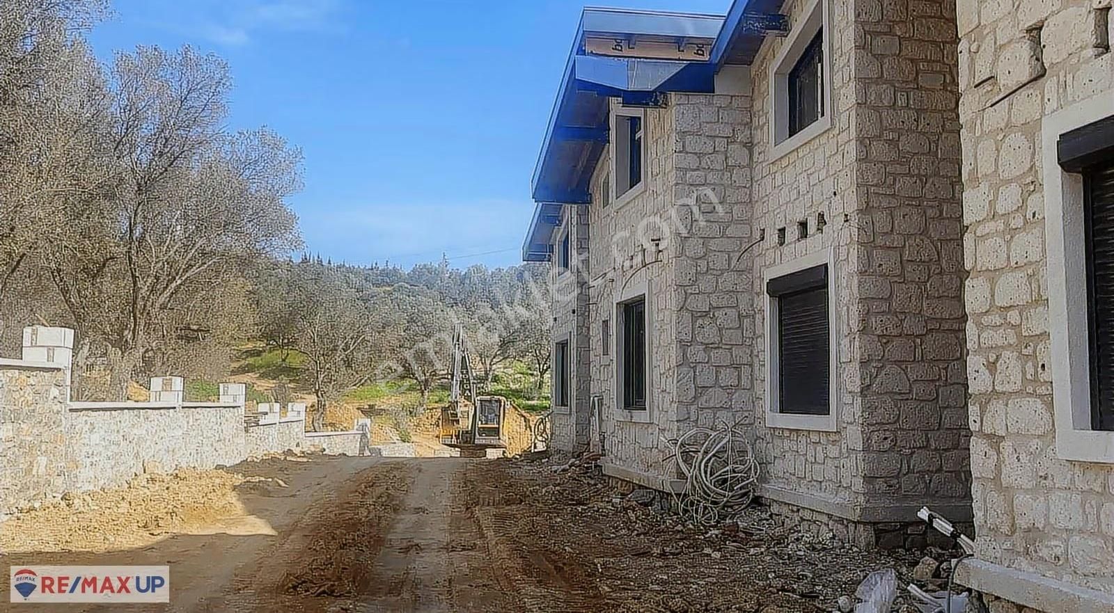 Balıklıovada Özel Proje | Deniz Manzaralı 3+1 Bahçeli Villalar - Görsel 20