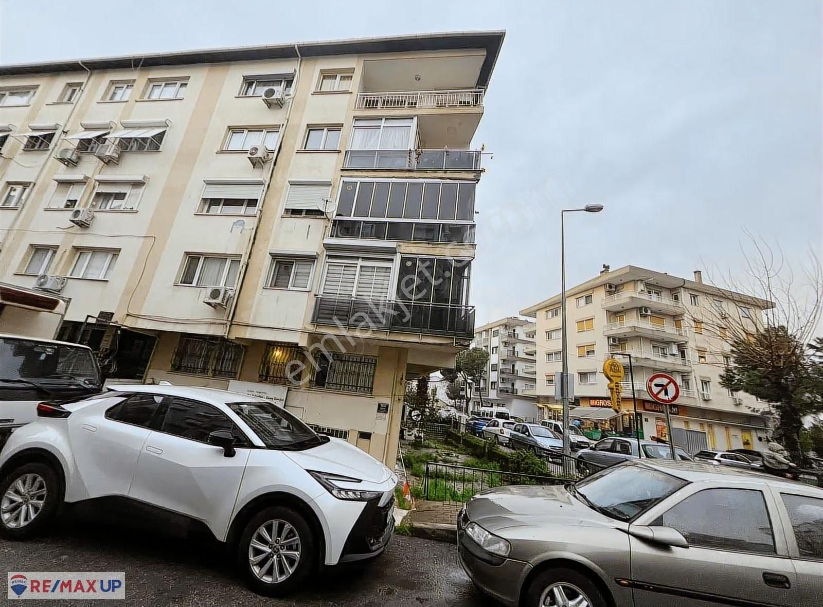 Nil Karkin'den Güzelyalı'da Satılık 1+1 - Görsel 8