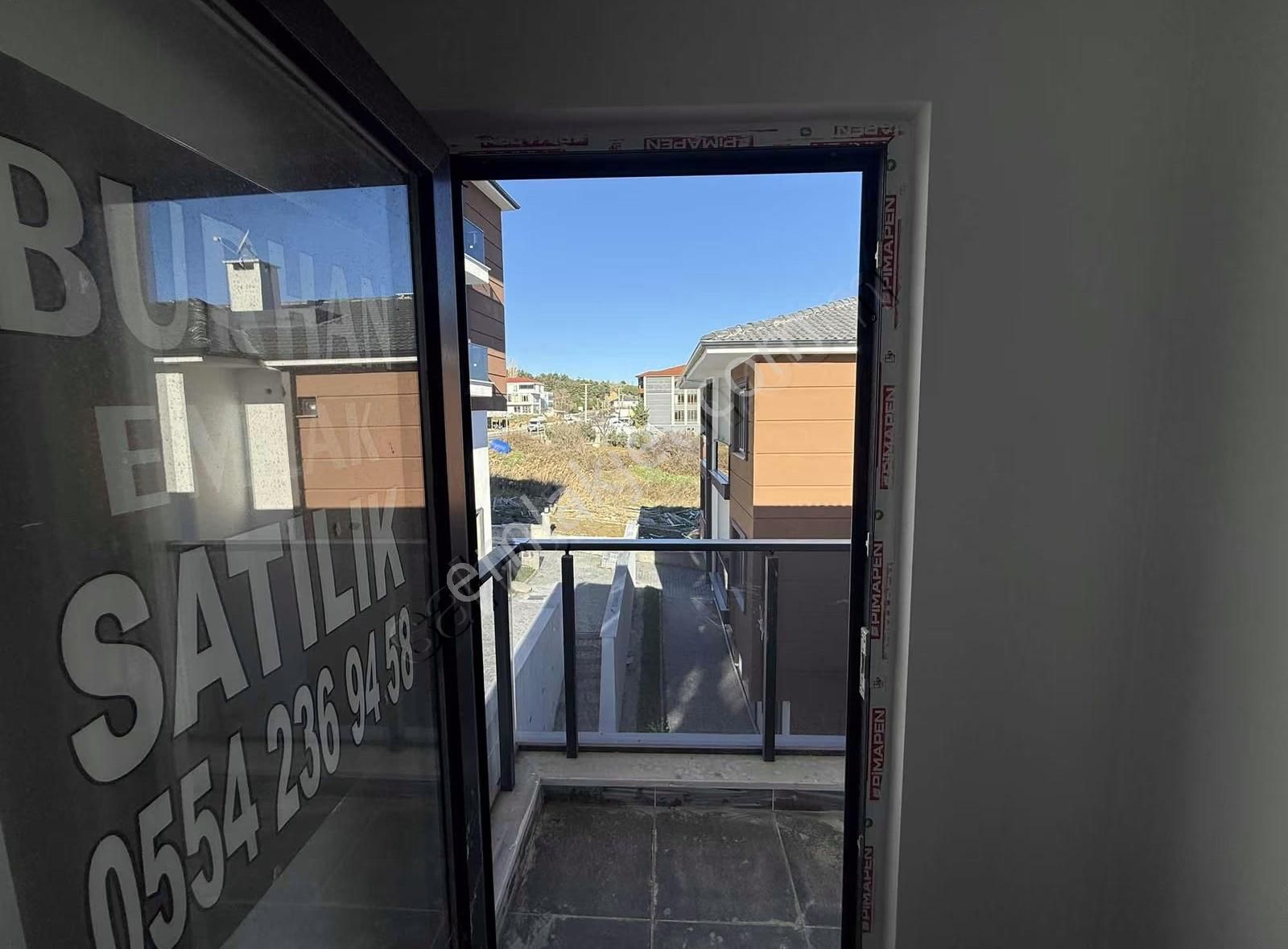 Tekirdağ/barbaros Site İçi Lüks Satılık 1+1 Ara Kat Köşe Daire - Görsel 11