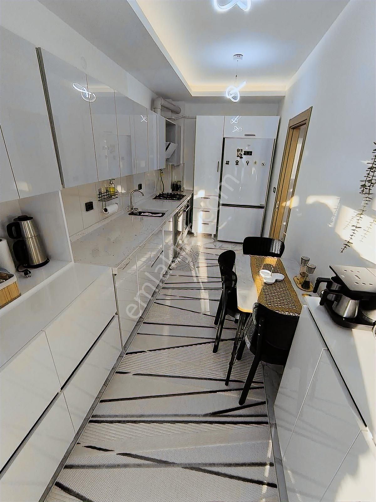 Yenidoğan Matbaacılar Sitesi Yanı Sıfır Ayarında Ful Yapılı - Görsel 27