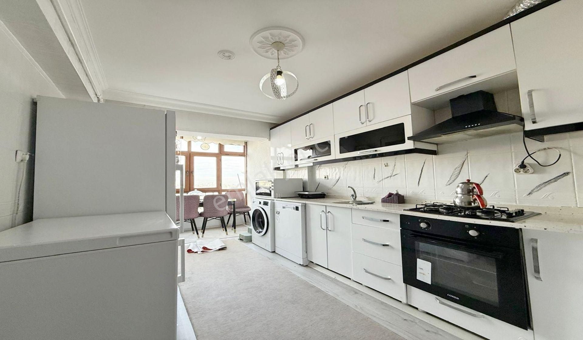 Kuşcağızda Katta Full Yapılı Kök Tapulu 3+1 Muhtarlık Yakınında