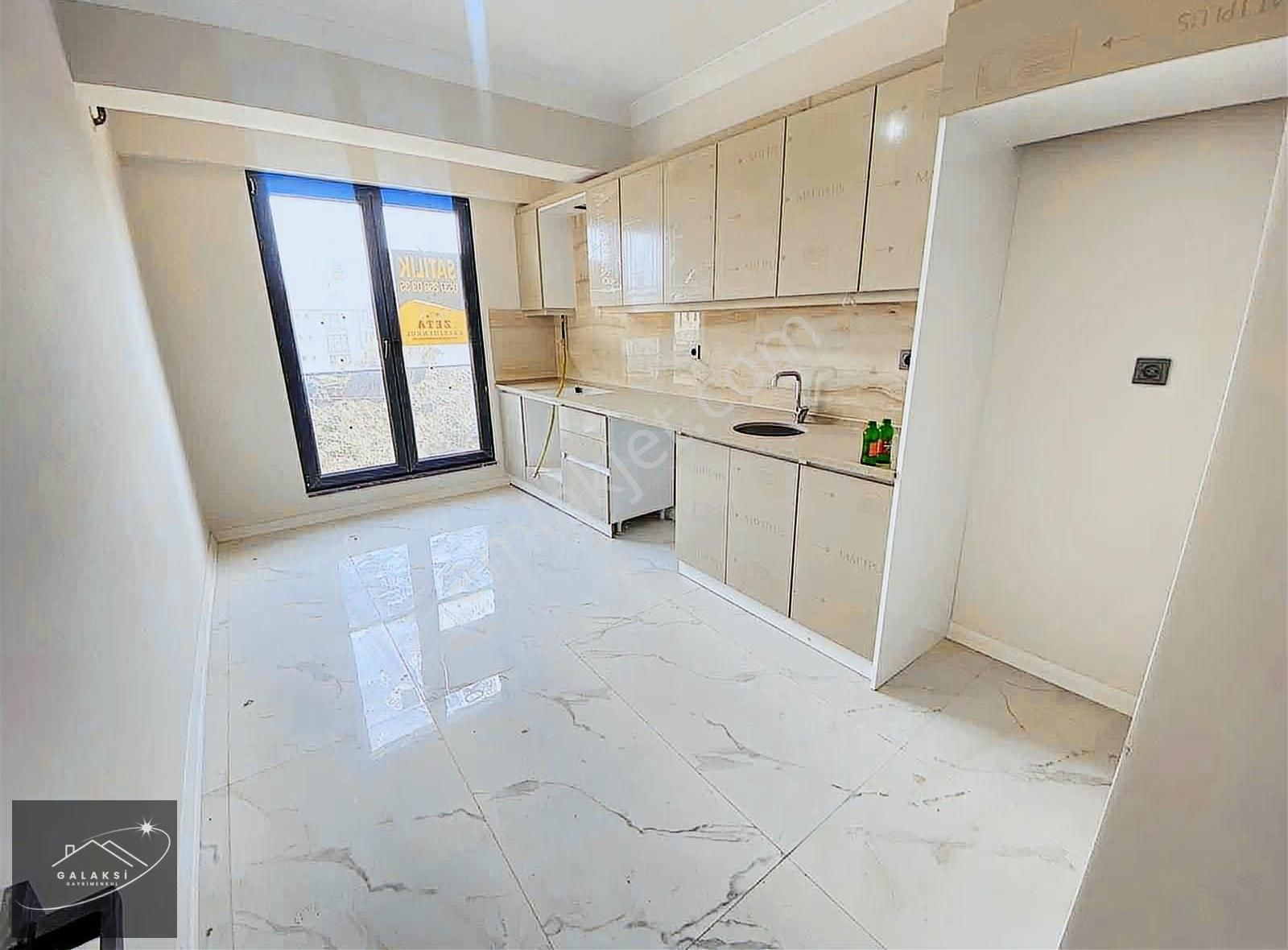 Erenler Yeni Mah. Geniş Sıfır Satılık 3+1 Lüks Daire - Görsel 19