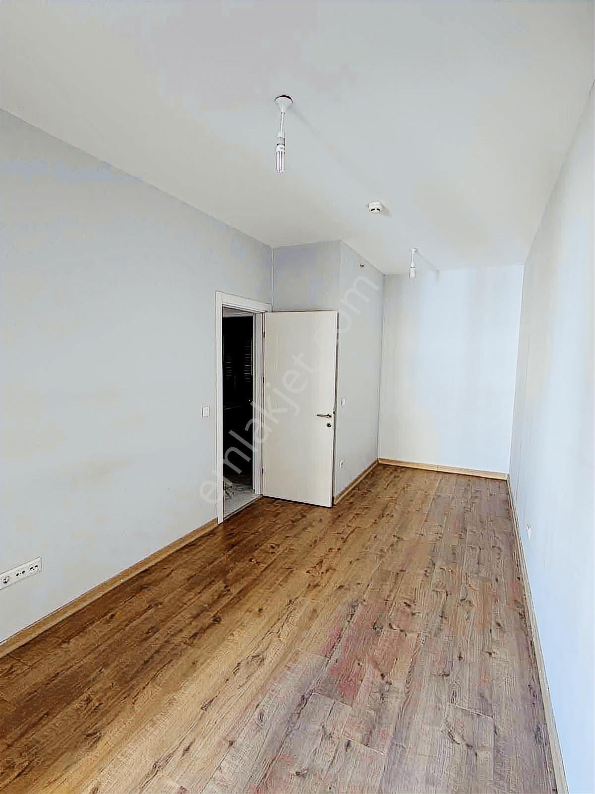 ** Kaçırılmayacak Fırsat**esenler Emlak Konutları Oturuma Hazır - Görsel 13