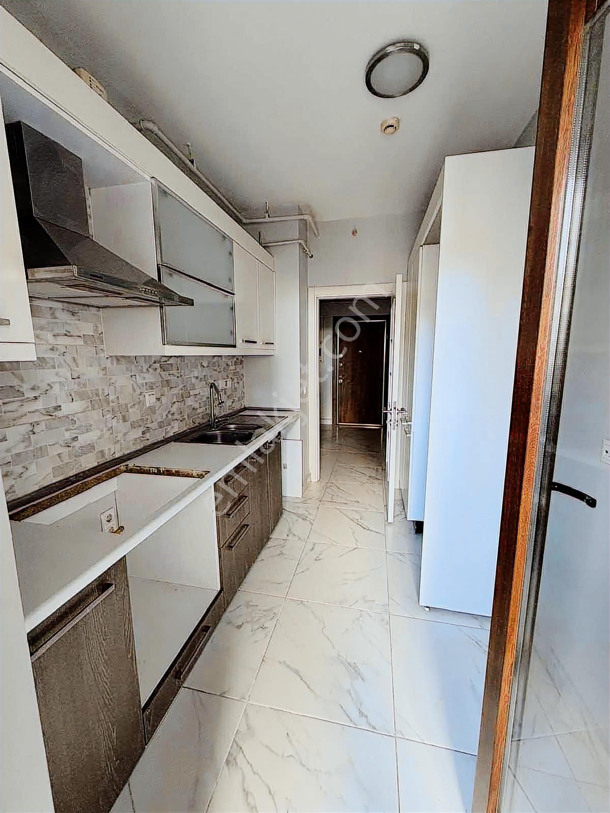 ** Kaçırılmayacak Fırsat**esenler Emlak Konutları Oturuma Hazır - Görsel 8