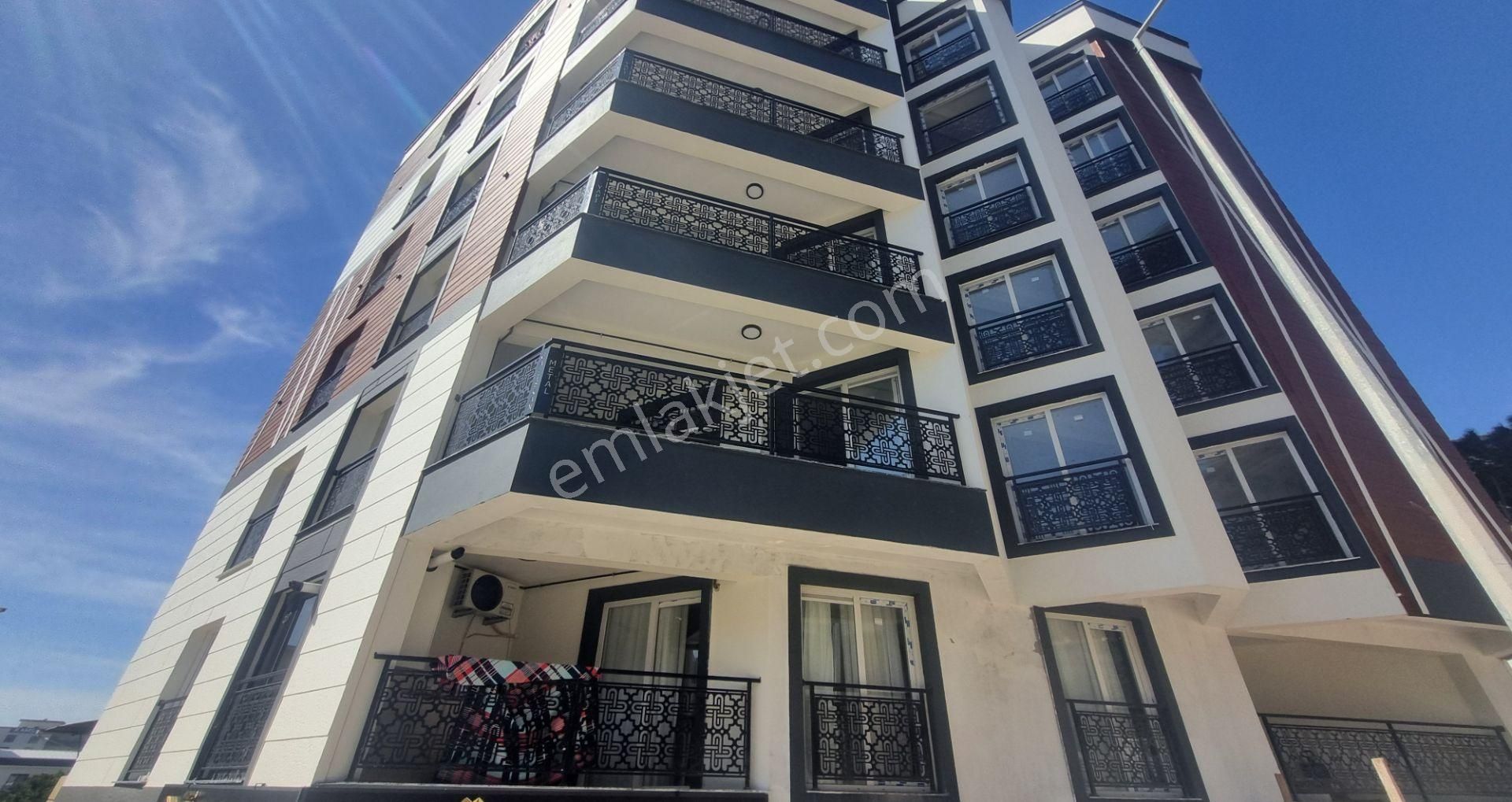 Menemen Uğur Mumcu Mh. 2+1 Kapalı Mutfak Ara Kat Sıfır Daire