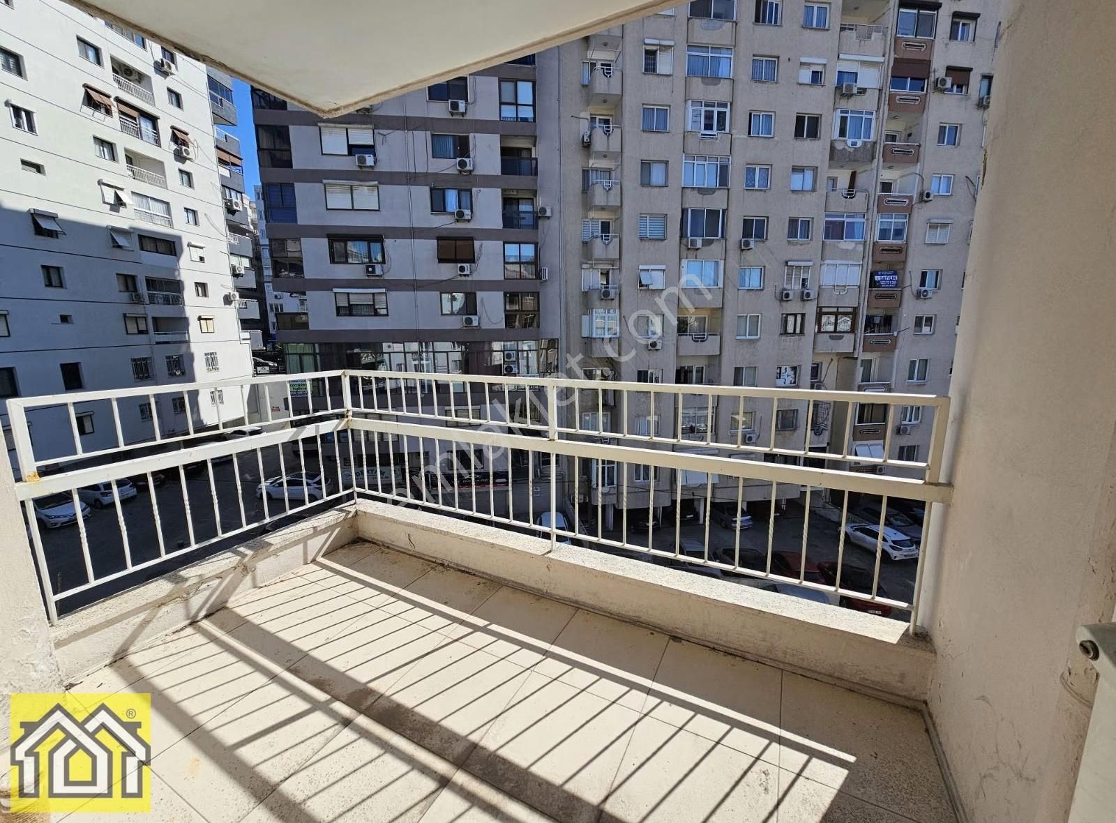 Göztepe Metro Durağı Yakını 3+1 128m2 Arakat Önü Açık Boş Daire - Görsel 19