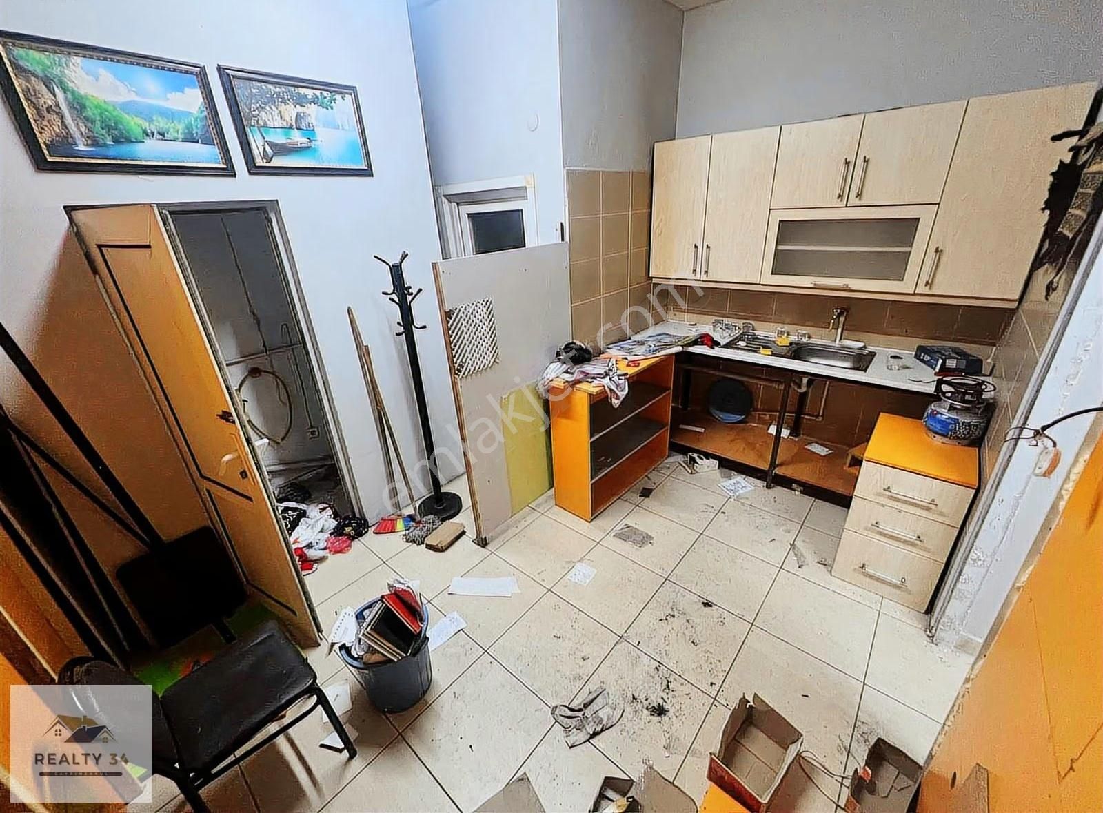 Mehmet Akif'te Cuma Pazarına. 2. Parsel Kiralık Dükkan - Görsel 14