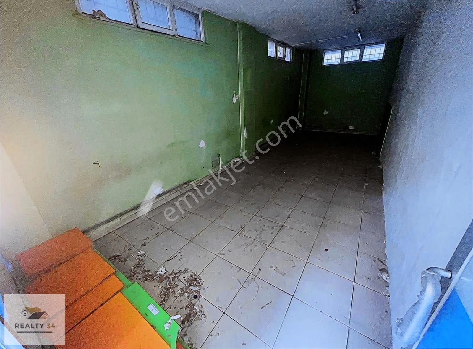 Mehmet Akif'te Cuma Pazarına. 2. Parsel Kiralık Dükkan - Görsel 21