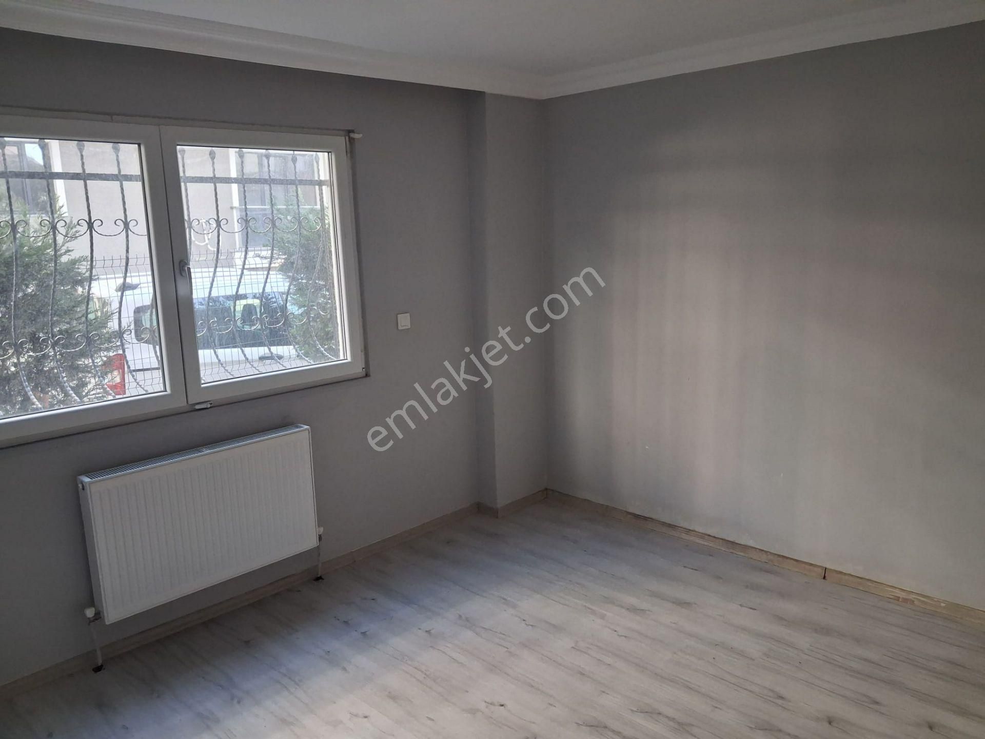 Tuzla Postane Mah. Site İçinde Bahçe Katı Ferah 2+1 Satılık - Görsel 5