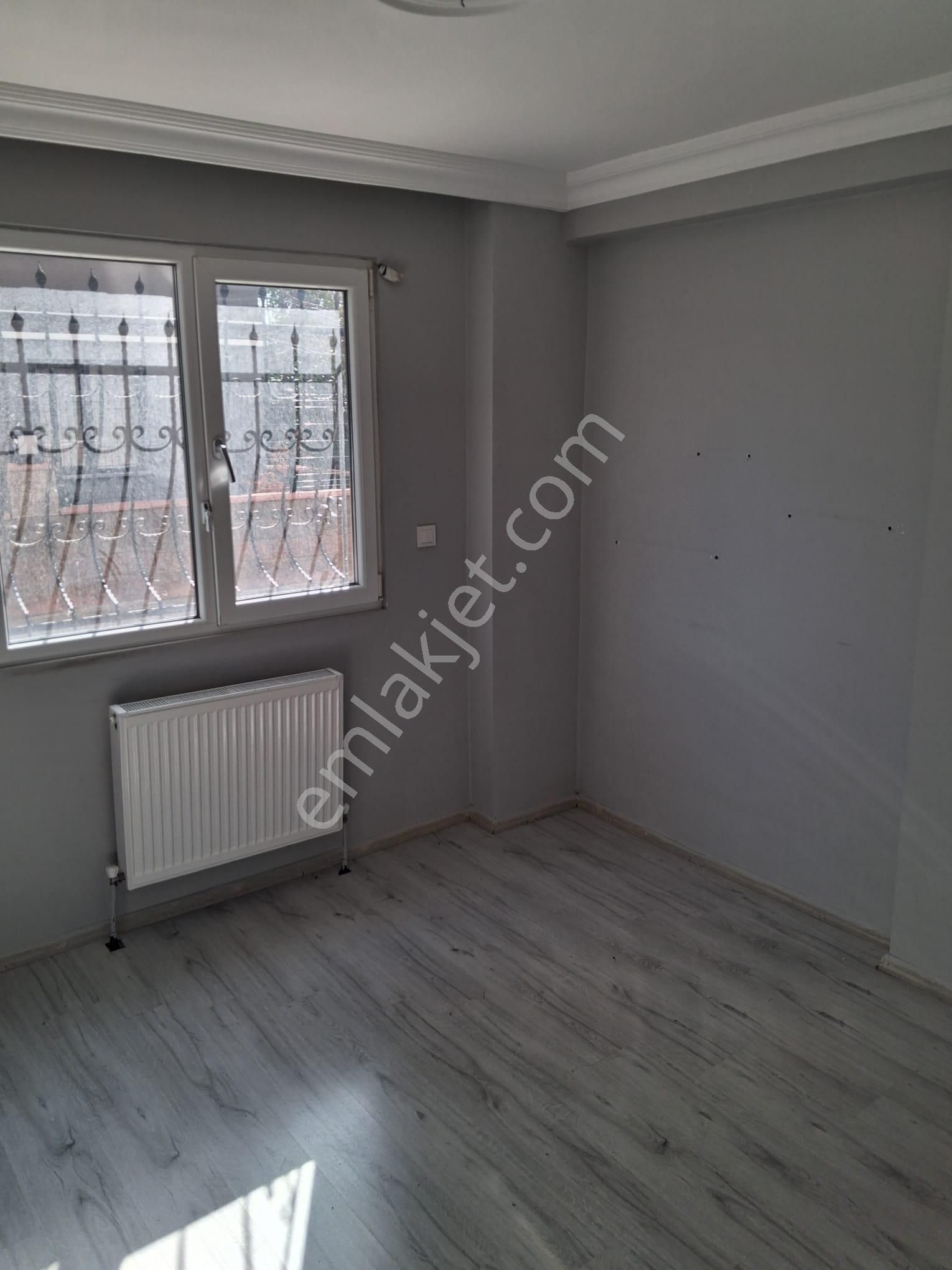 Tuzla Postane Mah. Site İçinde Bahçe Katı Ferah 2+1 Satılık - Görsel 8