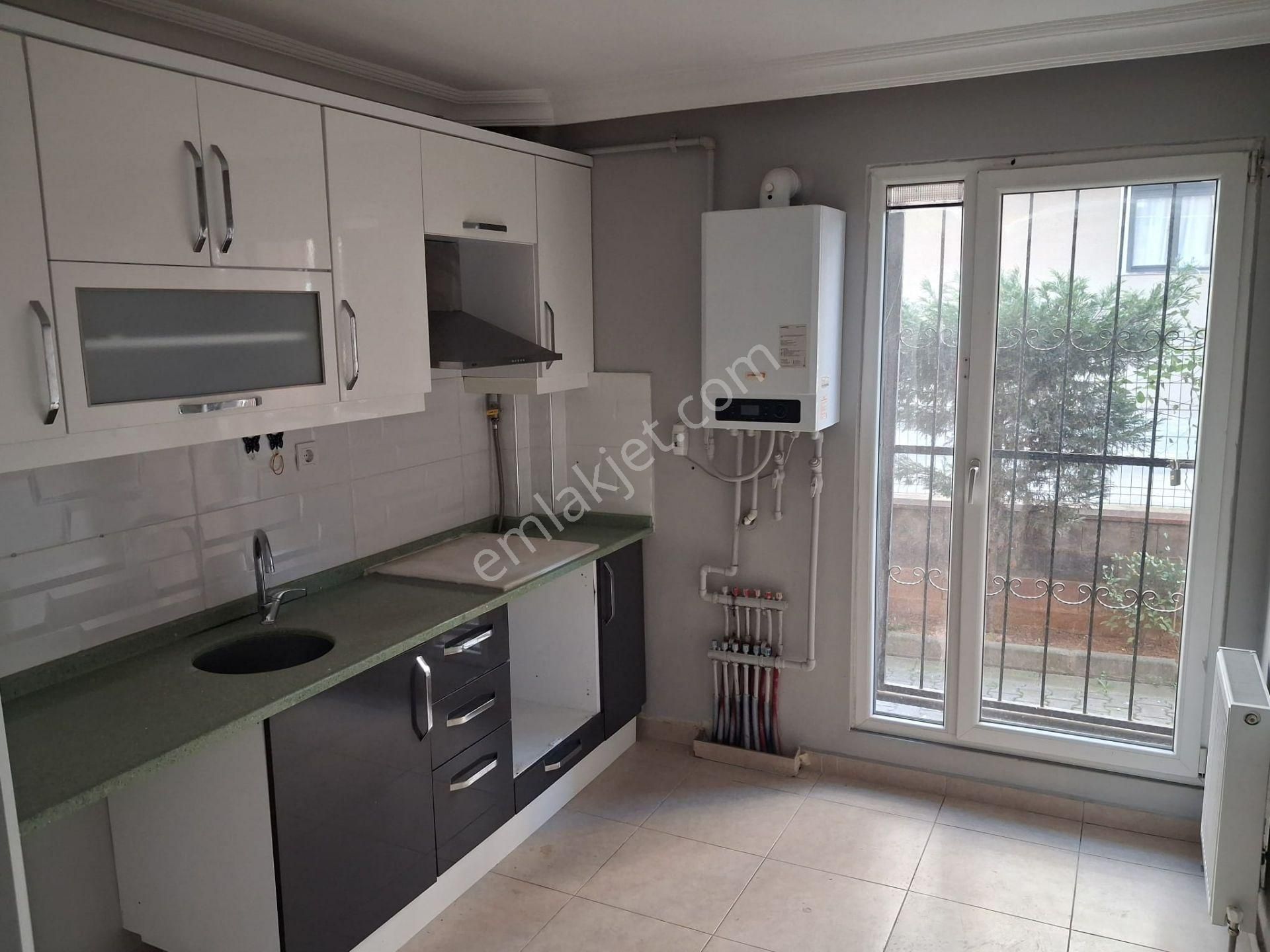 Tuzla Postane Mah. Site İçinde Bahçe Katı Ferah 2+1 Satılık - Görsel 15