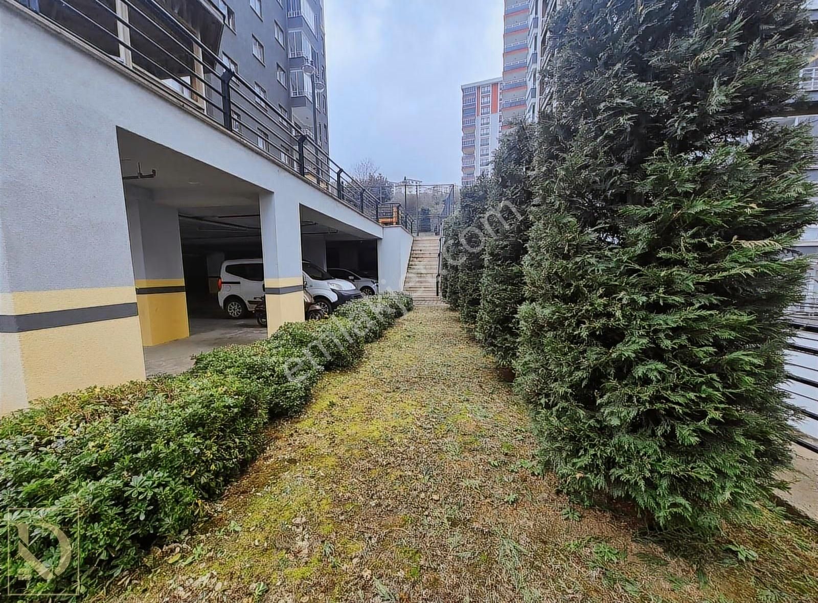 Detay'dan Yalıncak Çakırkent Sitesinde Satılık Eşyalı Daire - Görsel 4