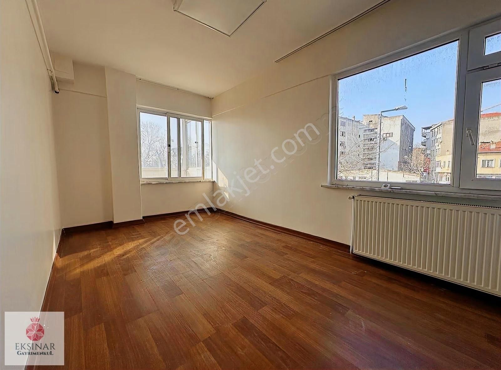 Ekşinar Gayrimenkul'den 3+1 Kiralık Daire - Görsel 11