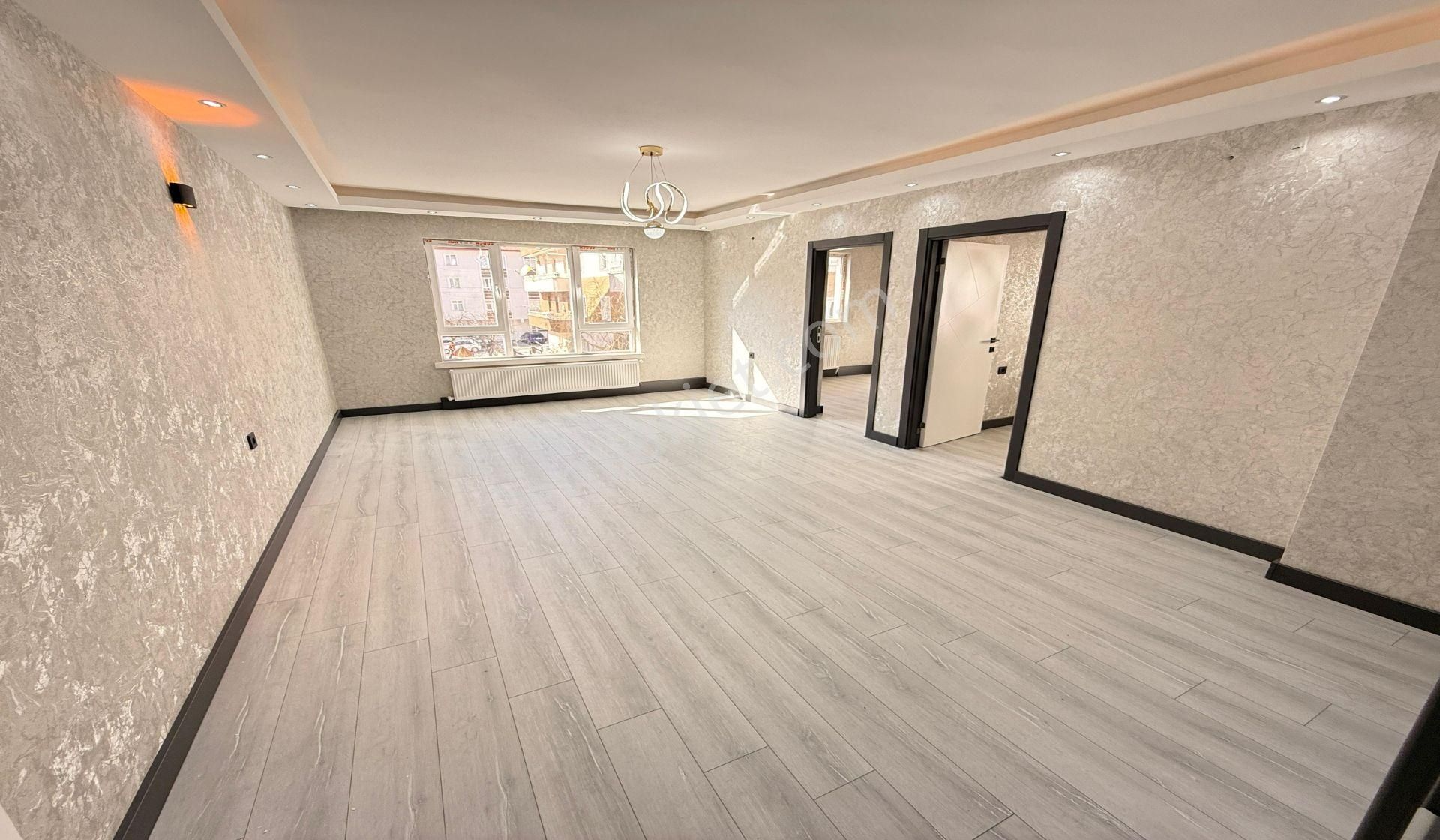 Pınarbaşında Sanatoryum Acil Yakını 3.katta Lüx Yapılı Balkonlu - Görsel 4