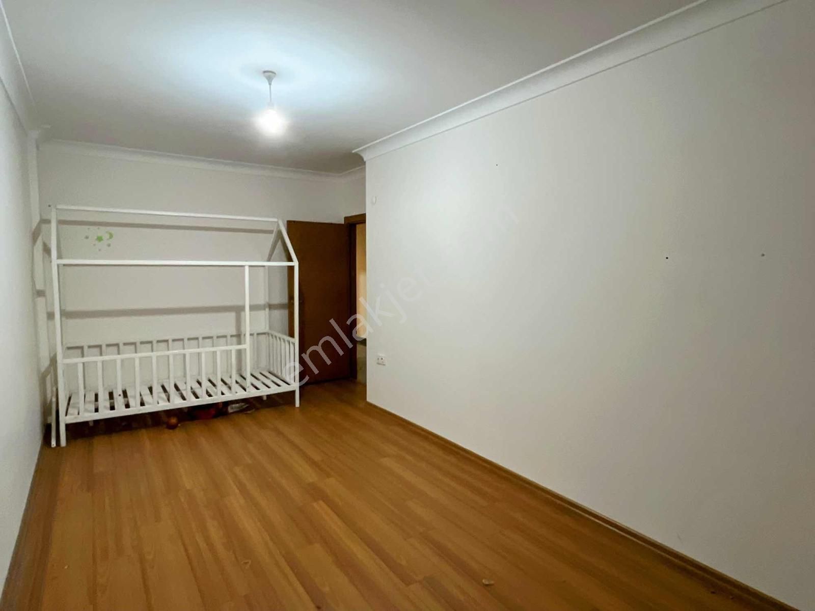 Çekmeköy Merkez Mahallesi - Safranbolu Evlerinde Kiralık Daire - Görsel 14