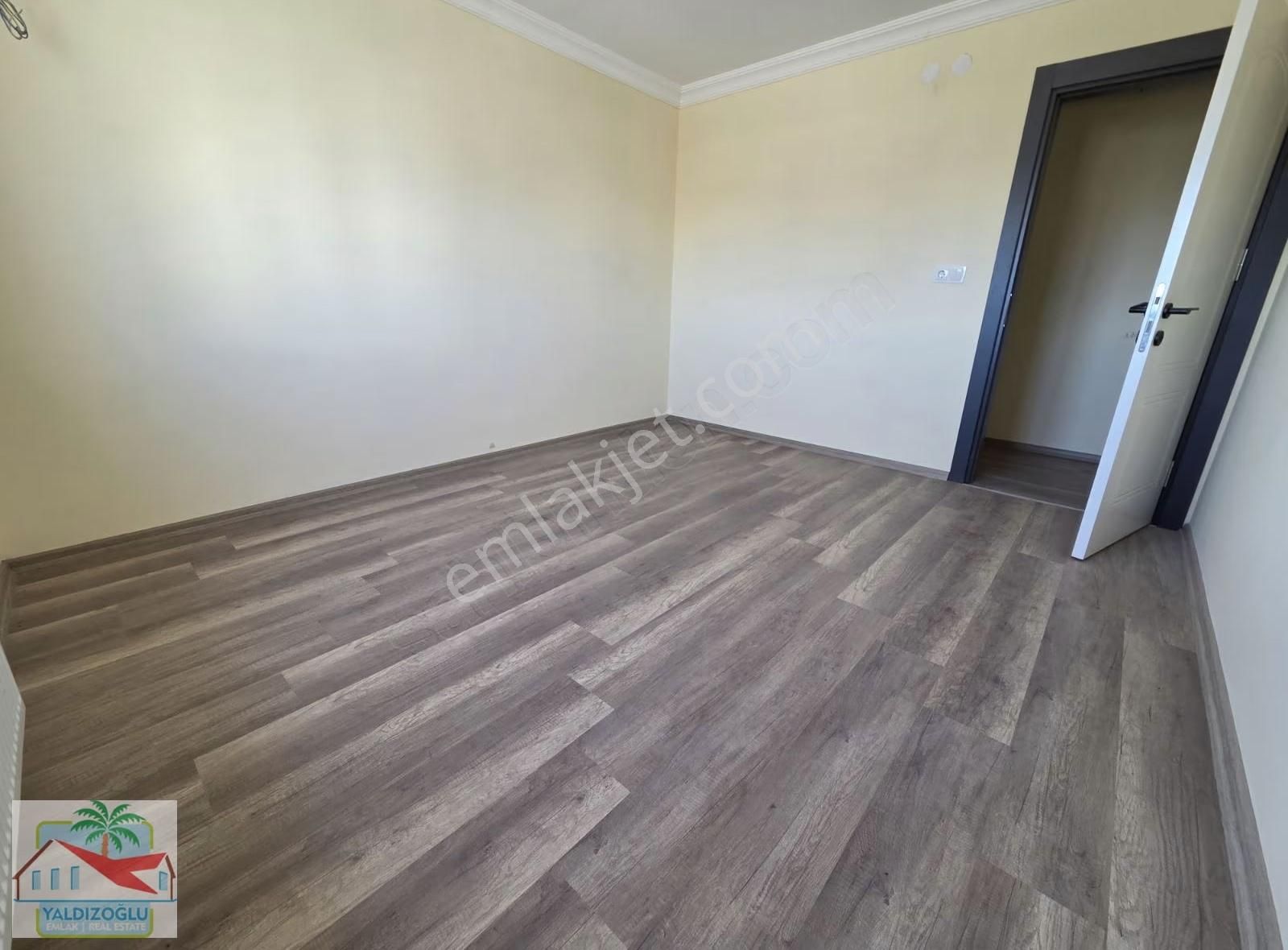 Atatürk Cd Üzerinde Kiralık Kombili 2+1 Daire - Görsel 16