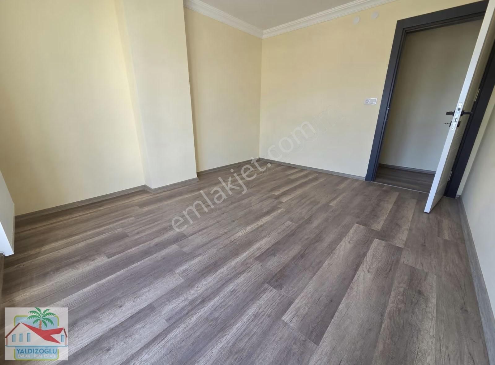 Atatürk Cd Üzerinde Kiralık Kombili 2+1 Daire - Görsel 9