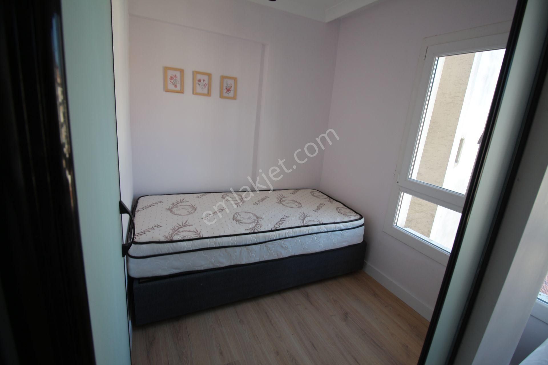 Arga'dan Bornova Hükümet Konağı Karşısı Kiralık 1+1 Eşyalı Daire - Görsel 5