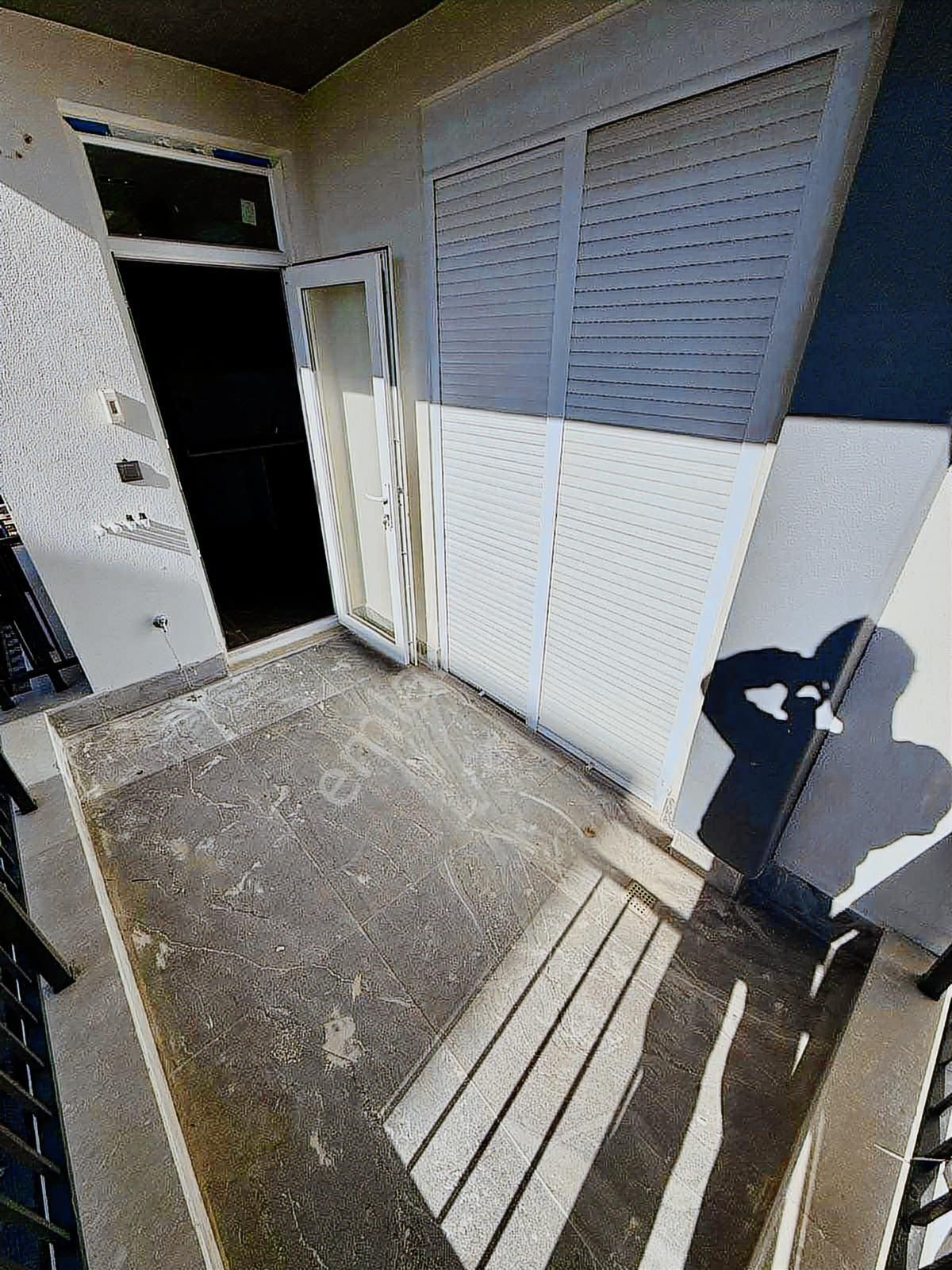 Varsak Aydoğmuşta Cam Balkonlu Köşe Başı Güney Cepheli 2+1 - Görsel 22