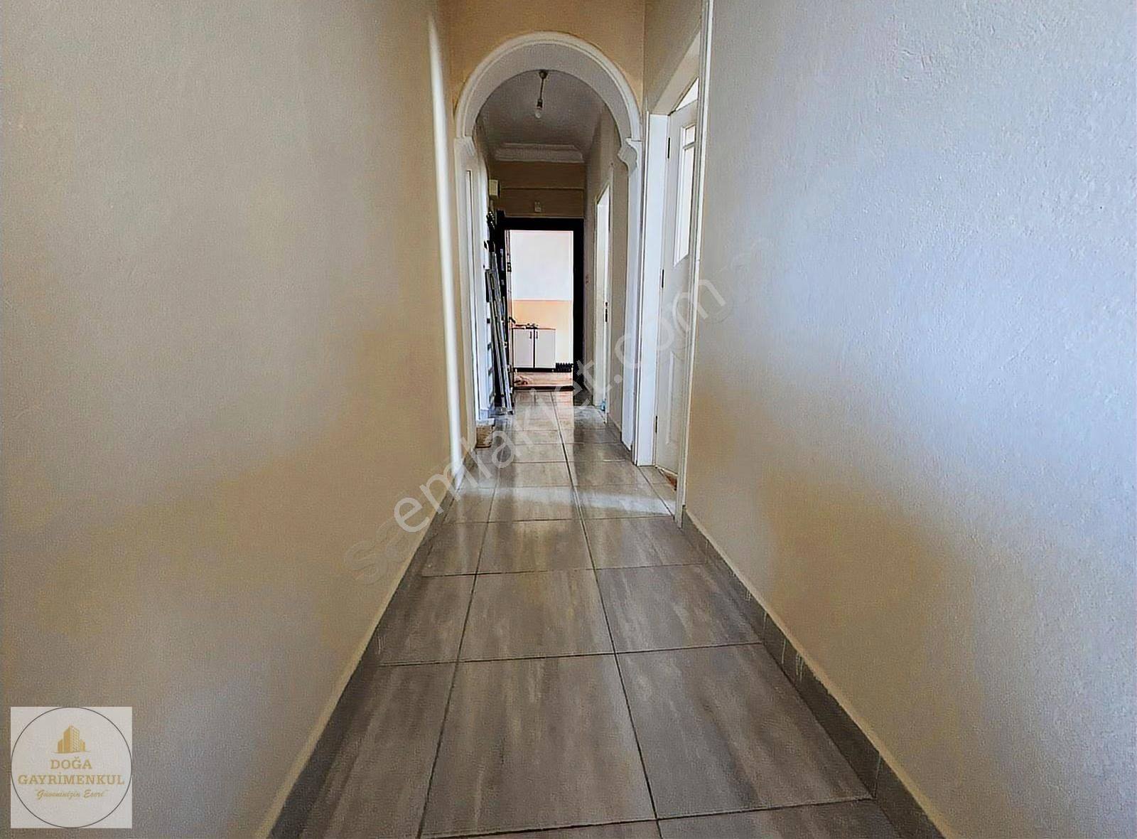 Muhteşem Konum Antalya Meydan'da Kiralık 3+1 Daire - Görsel 24