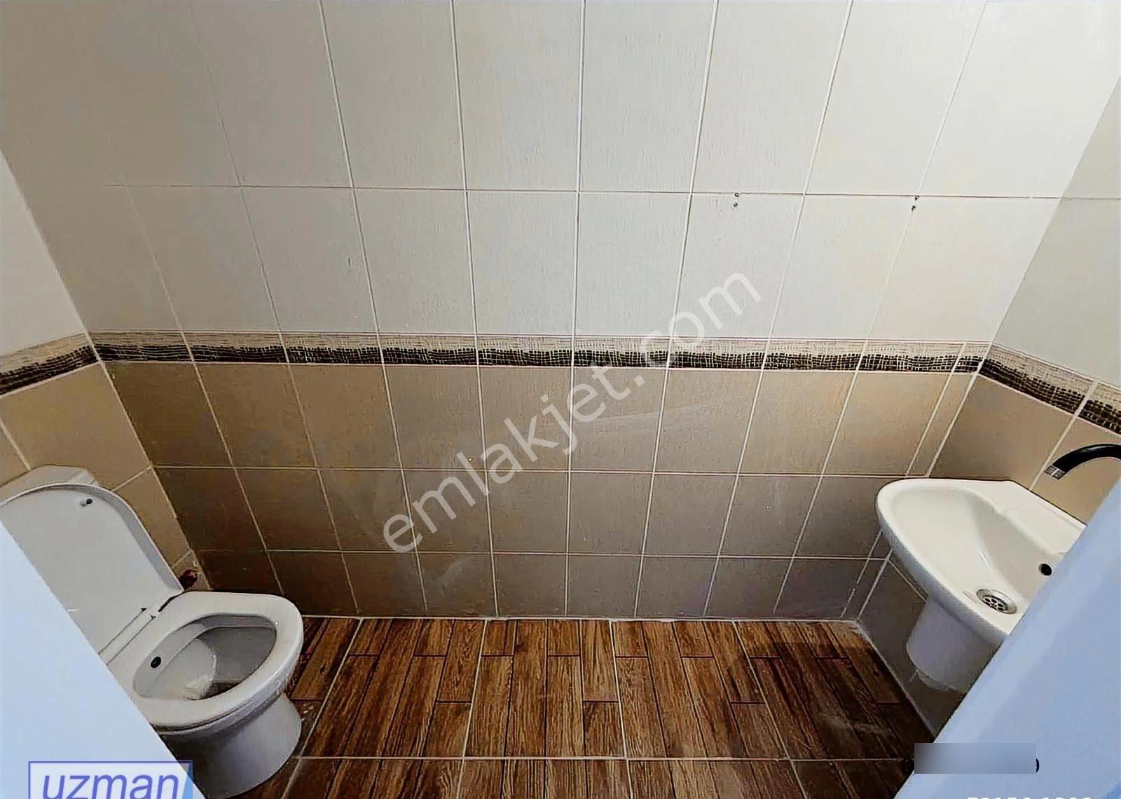 Havuzlu Ve Güvenlikli Sitede 3+1 Daire - Görsel 35