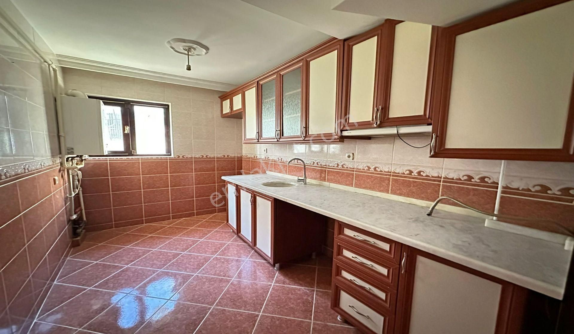 Uyanışda %30 Değerinin Altında Açık Cepheli Balkonlu Asansörlü - Görsel 3