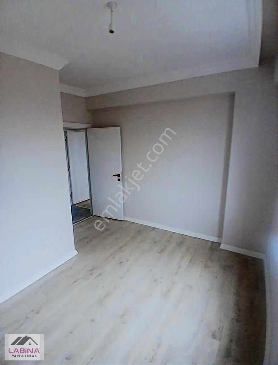 İnönü Mahallesinde 1+1 Satılık Daire - Görsel 4