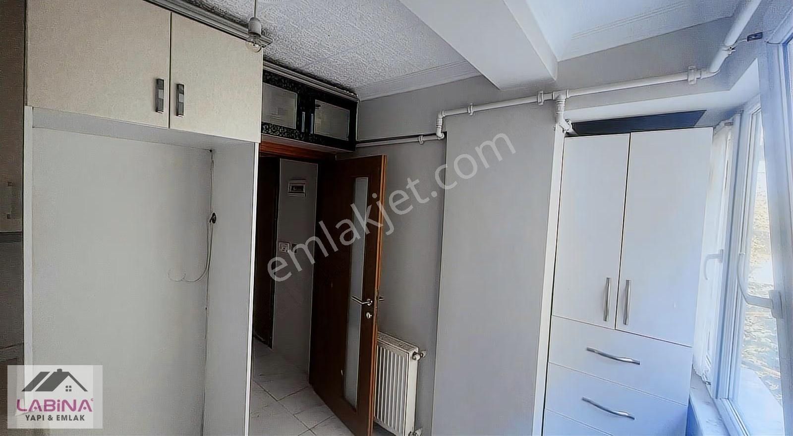 Söğütlüçeşmede Satılık 3+1 2.kat Dubleks Daire Bilgi Evine Yakın - Görsel 12