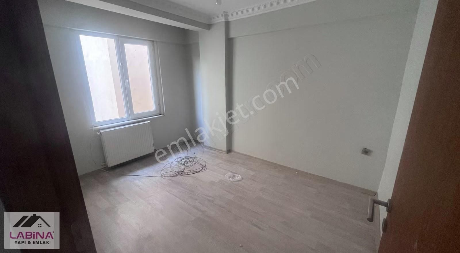 Söğütlüçeşmede Satılık 3+1 2.kat Dubleks Daire Bilgi Evine Yakın - Görsel 9