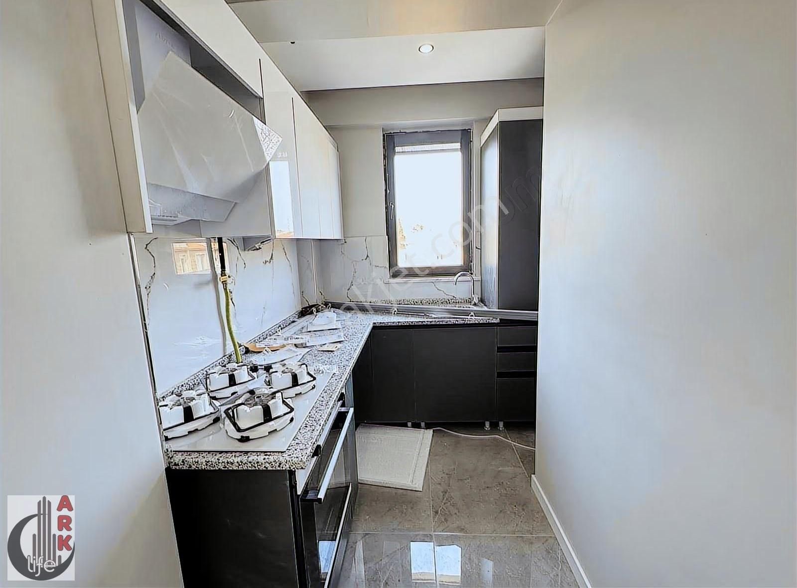 Ark Life'dan Uluönder Mah.ismet İnönü 2 Cad.yakını 2+0 Daire - Görsel 4