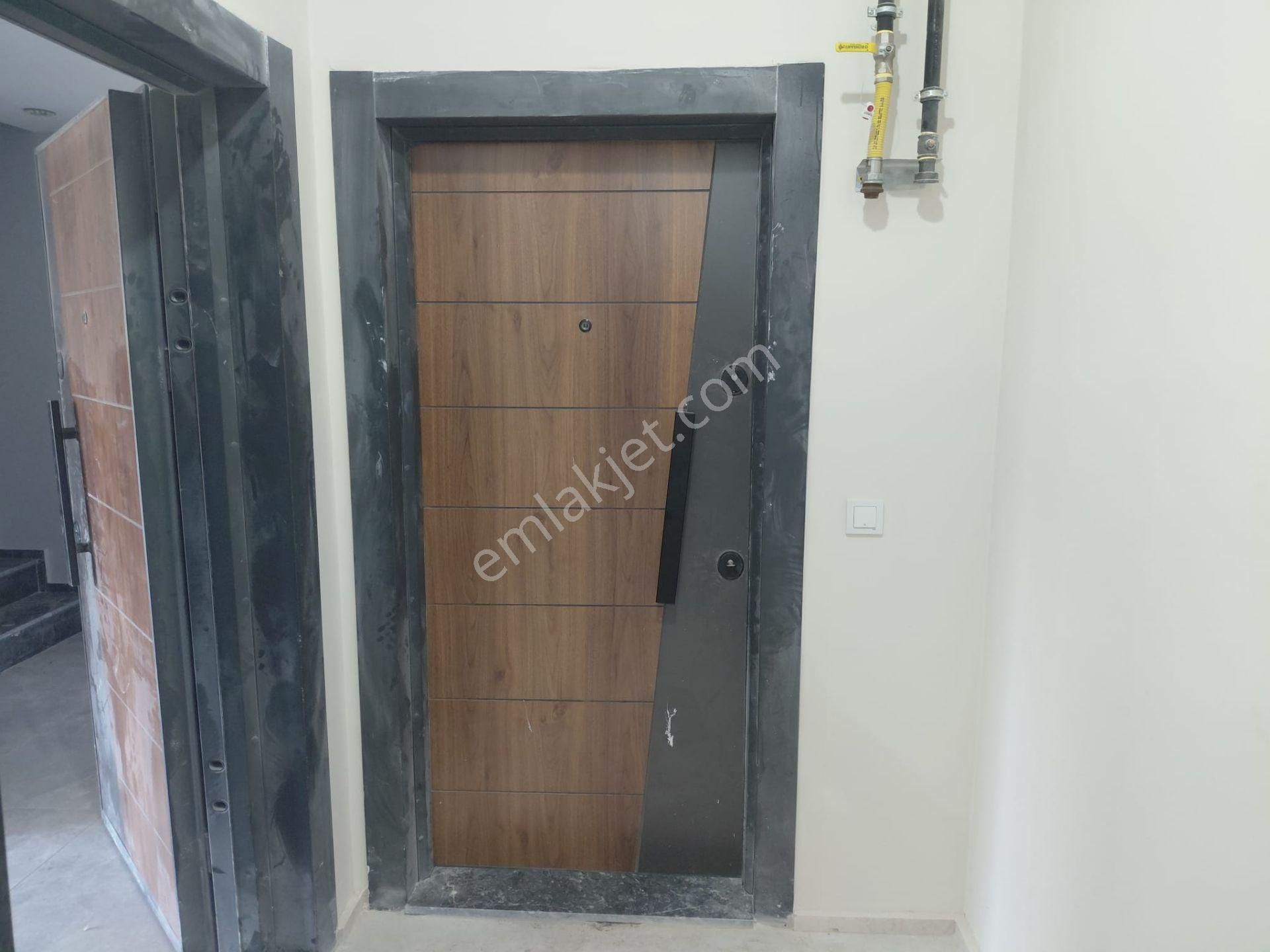 Remax Mid Karesi 1.sakarya Mahallesı Spor Toto Yakını Satılık Dubleks 2+1