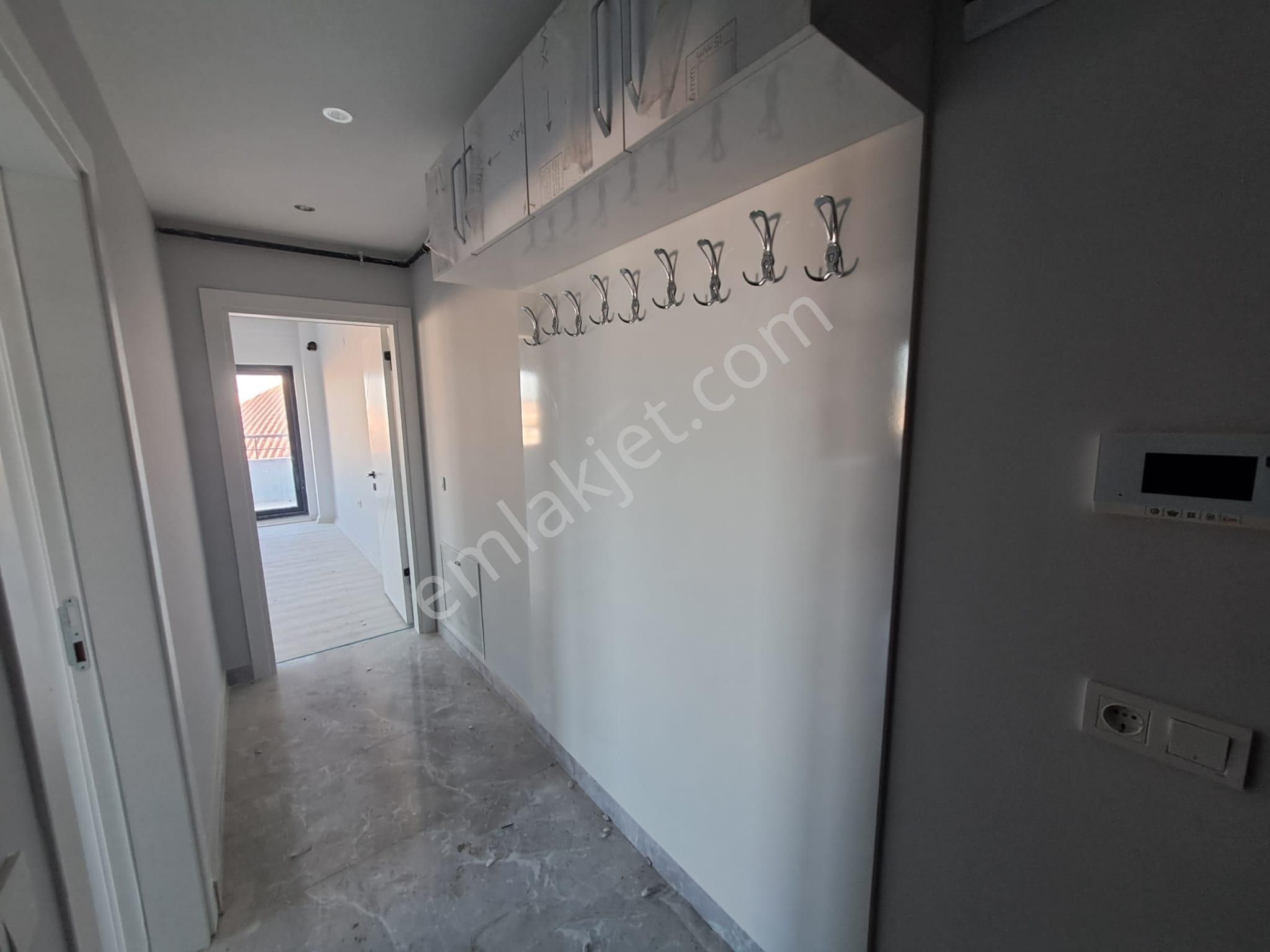 Remax Mid Karesi 1.sakarya Mahallesı Spor Toto Yakını Satılık Dubleks 2+1 - Görsel 4