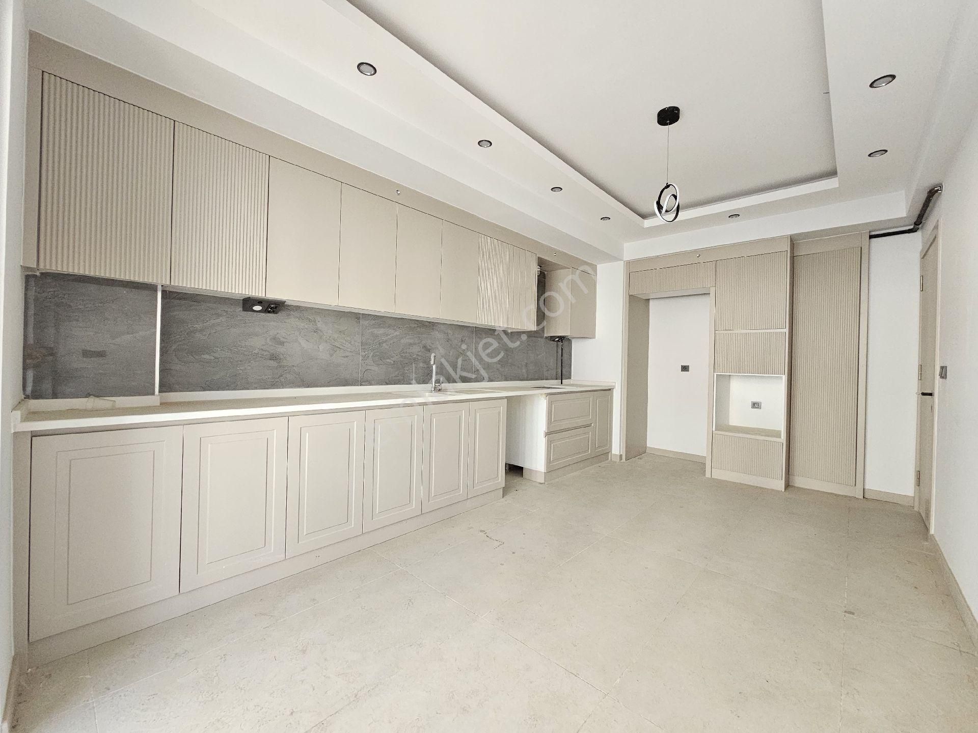 Denizli Naz Bayrak Ta 3+1 155 M2 Fırsat Fiyata Son Daire