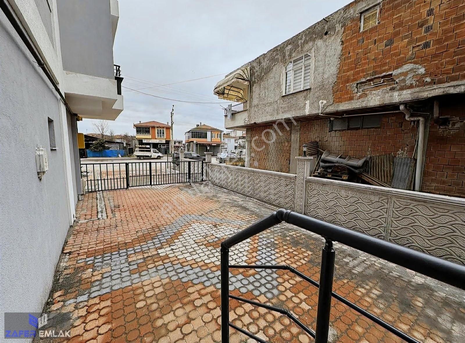 Zafer Emlak'tan Sarıcalı'da Masrafsız, Geniş 3+1 Daire - Görsel 12