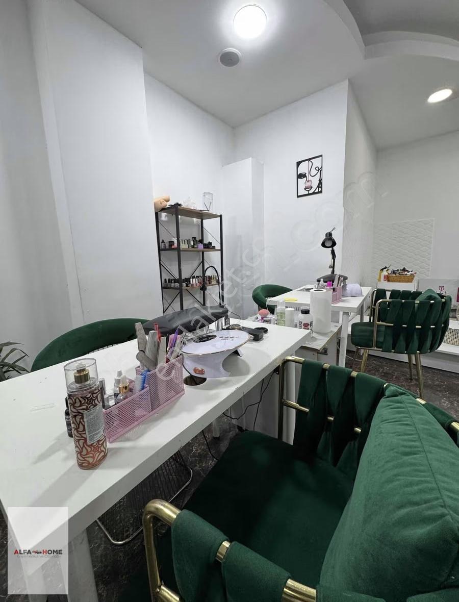 Devren Kiralık Tam Donanımlı Kuaför & Güzellik Salonu Hazır İş - Görsel 11