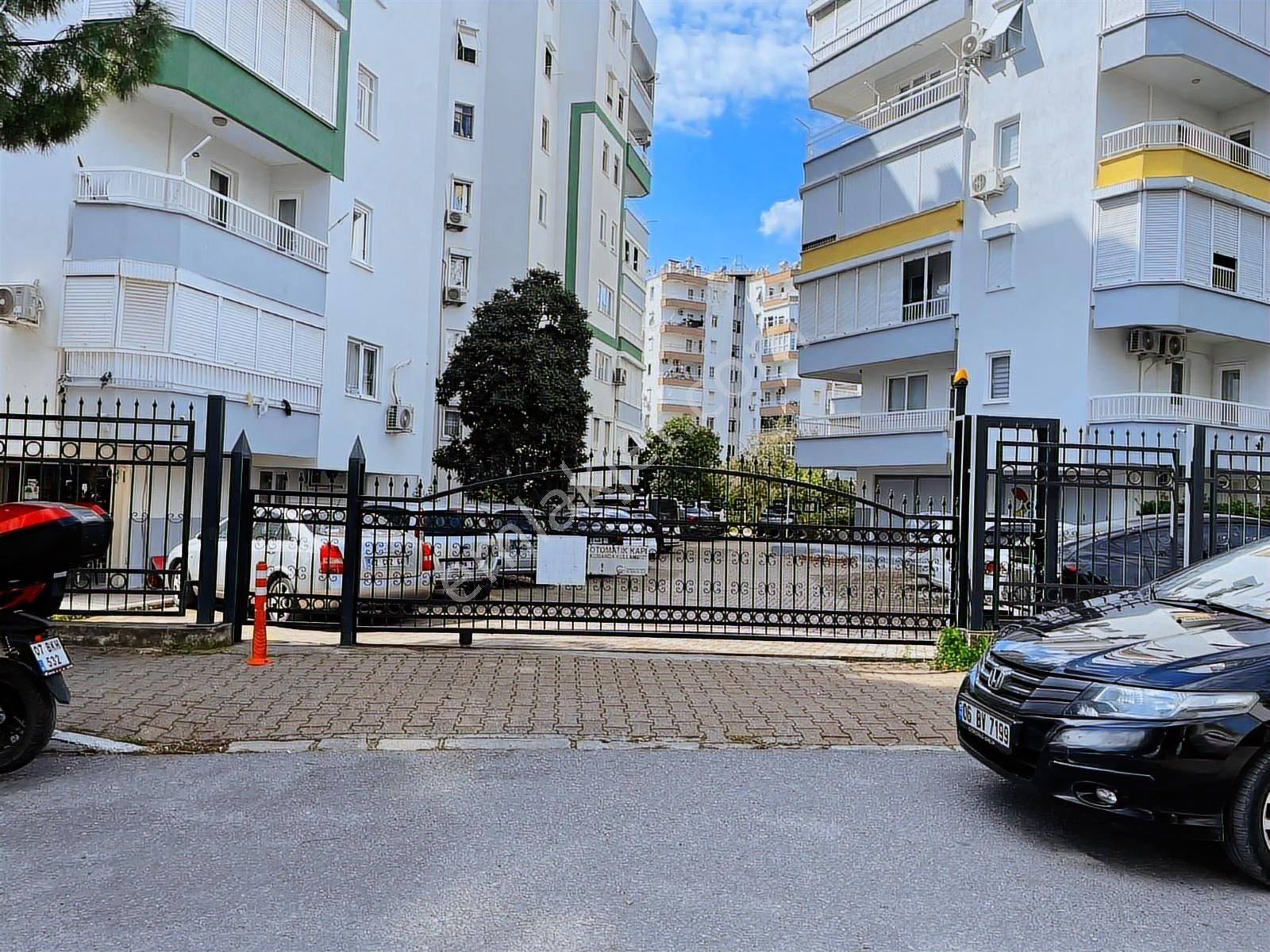 Meltem Mahallesi 3+1 145 M² Site İçinde Doğalgazlı Satılık Daire - Görsel 2