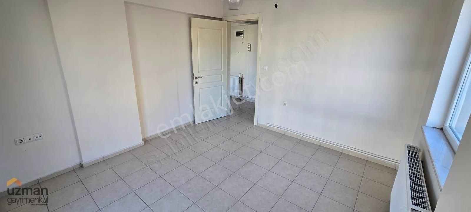 Üniversite Yakını, 1+1 Kiralık Daire - 40m² Net - Görsel 6